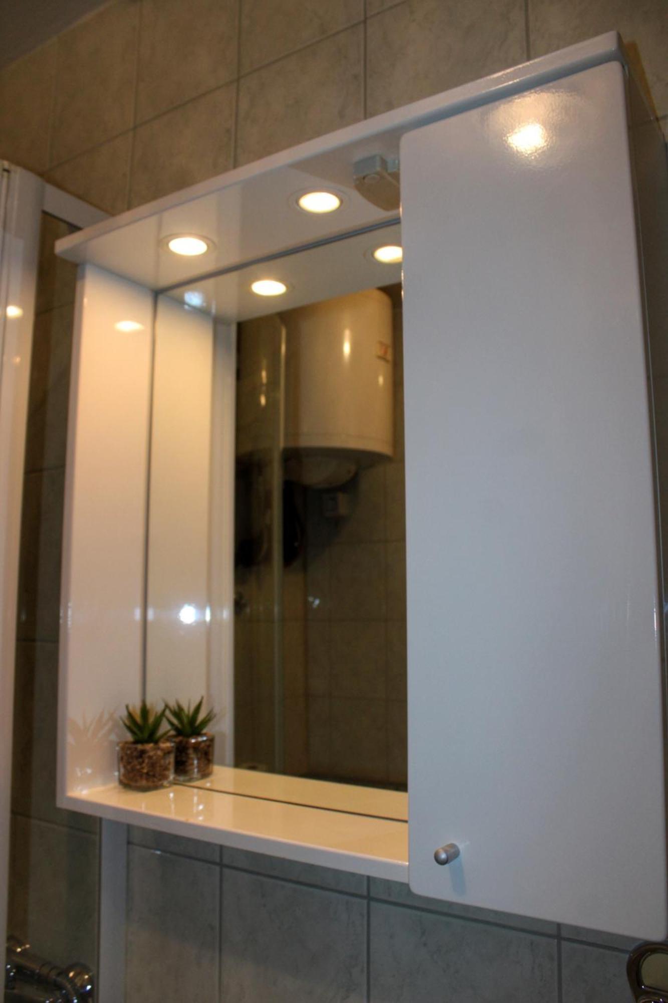 Studio Laura-Spacious Studio On The Main Beach Makarska Bagian luar foto